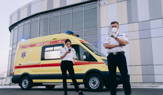 遵义救护车转运病人算来回费用吗？
